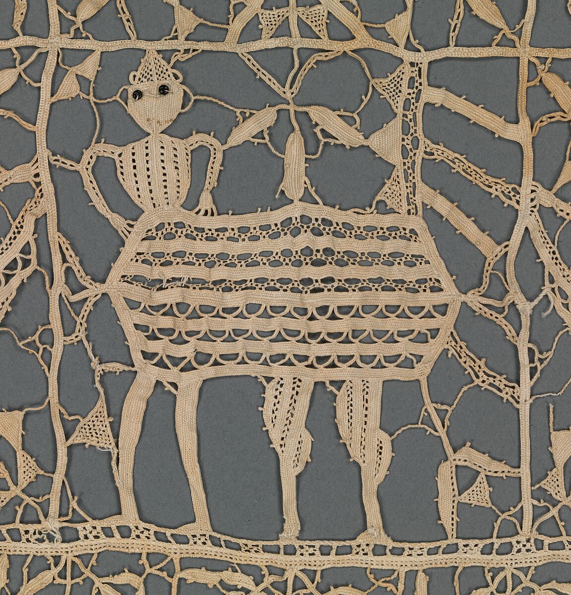 Cover, Needle lace, punto in aria, Spanish or Italian