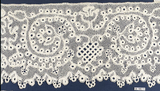 Fragment, Bobbin lace, Austrian 