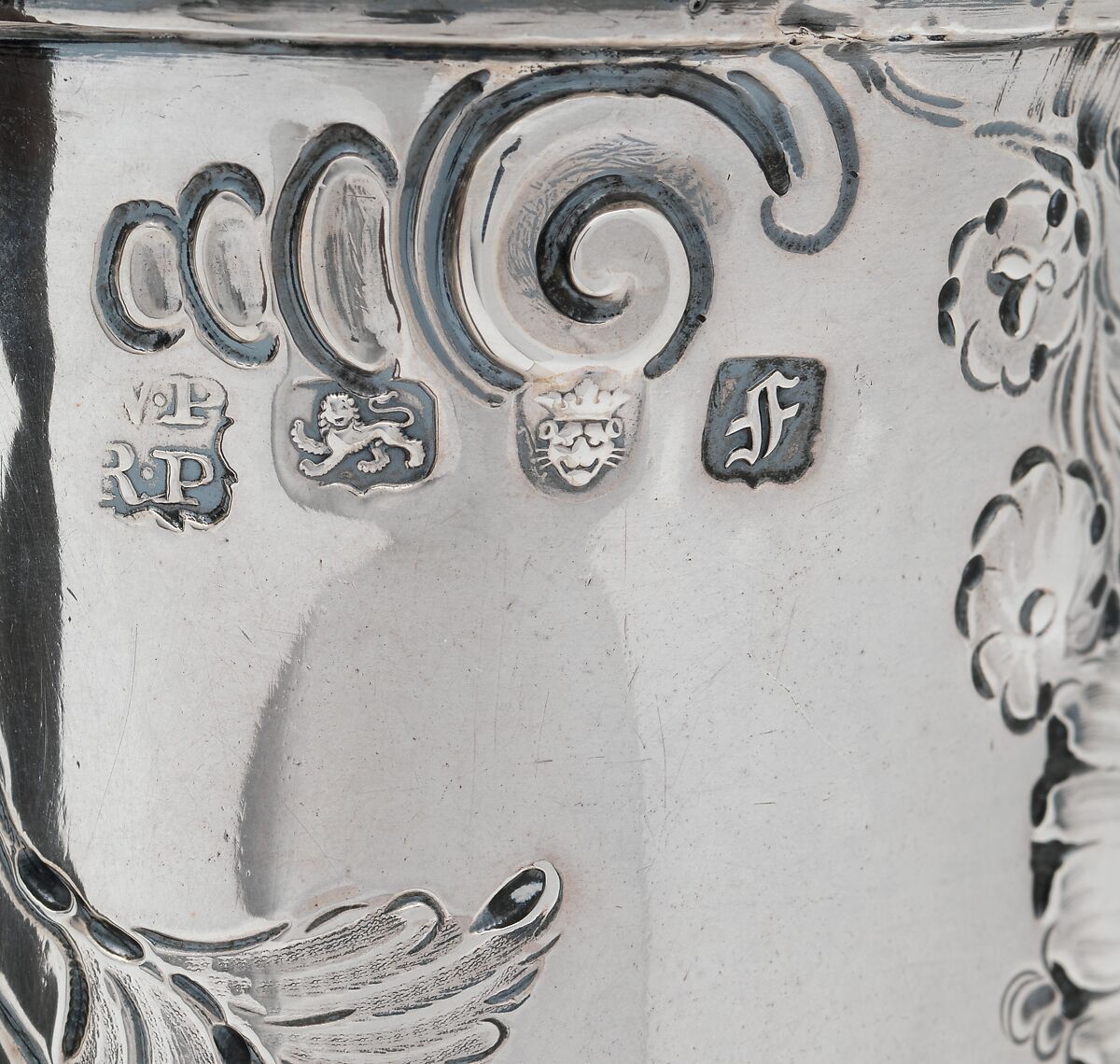 Coffeepot, Robert Peaston (British, active 1756–66), Silver, British