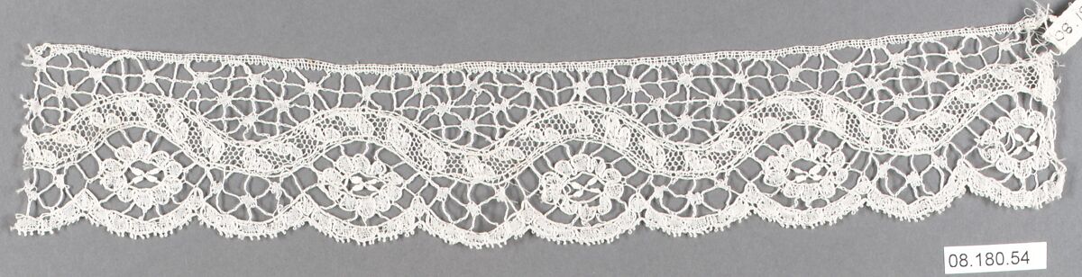 Fragment, Bobbin lace, British, Bedfordshire 