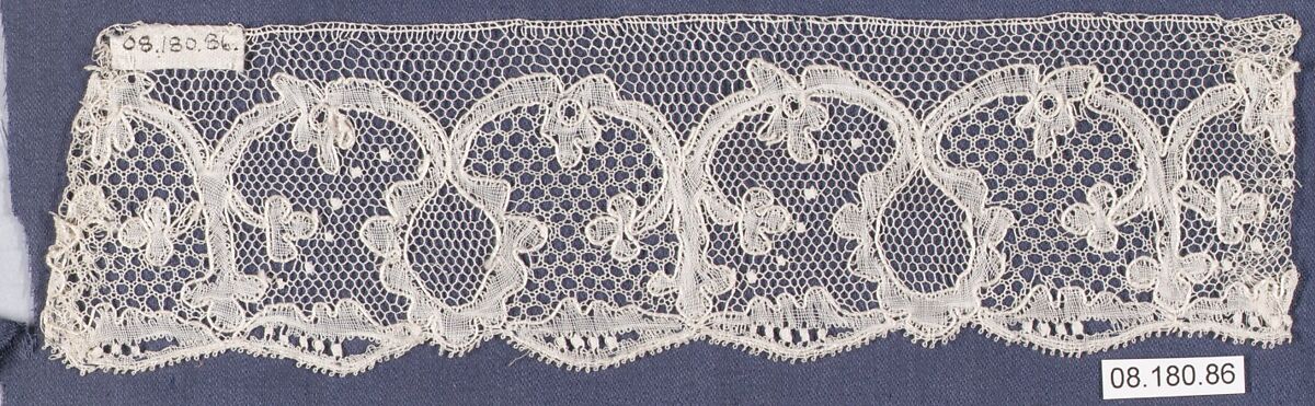 Fragment, Bobbin lace, British, Chinnor, Oxfordshire