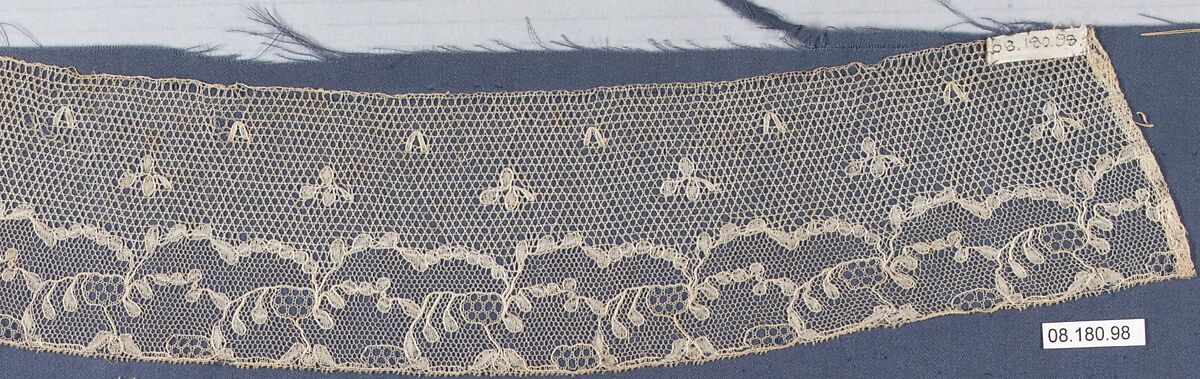 Fragment, Bobbin lace, British, Oxfordshire