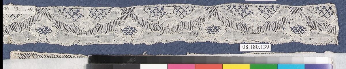 Fragment, Bobbin lace, Flemish, Mechlin