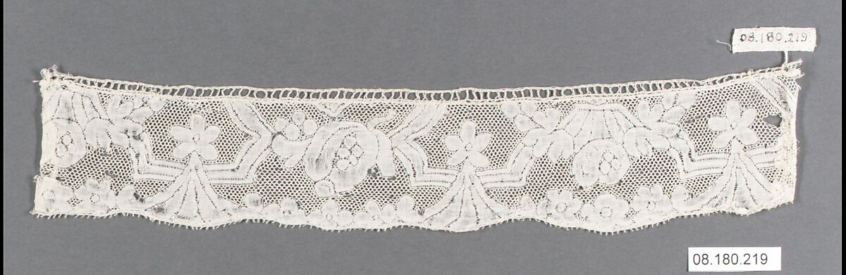 Fragment, Bobbin lace, French