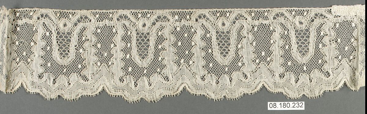 Fragment, Bobbin lace, French, Lille or Arras