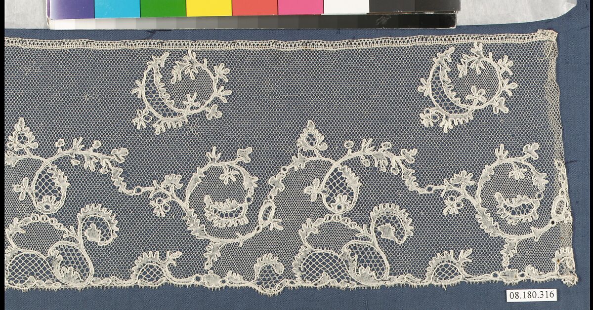 Fragment, Bobbin lace, French, Chantilly