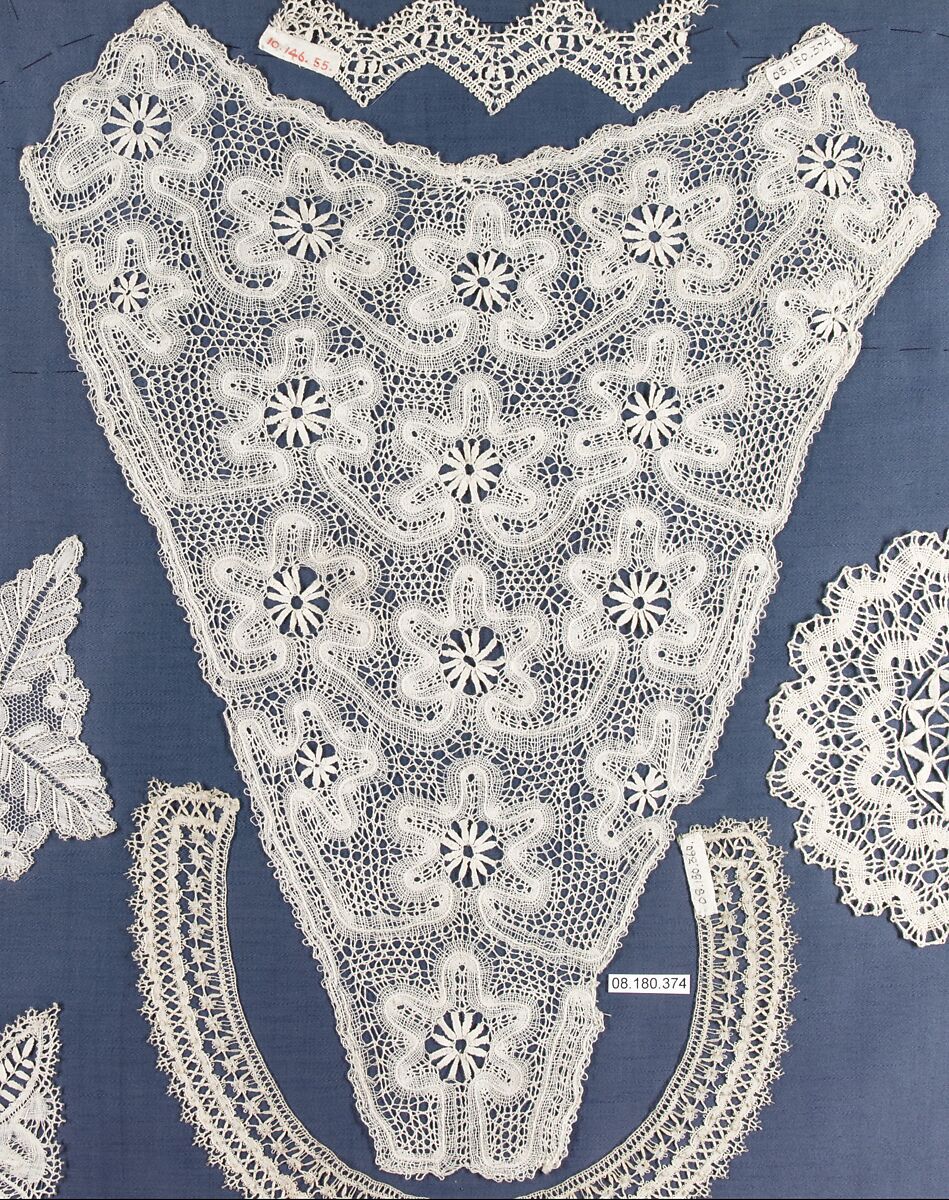 Plastron, Bobbin lace, Southern German