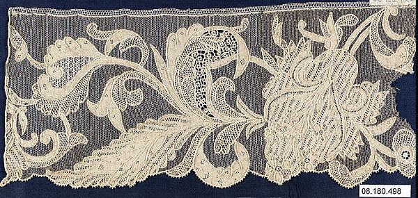 3012-002 Burano - Lace Border - Gold Fabric