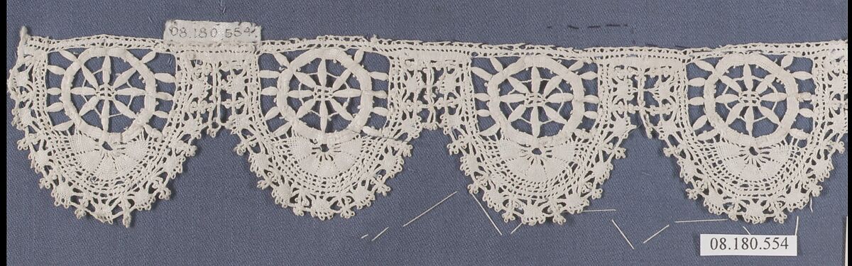 Fragment, Bobbin lace, Italian