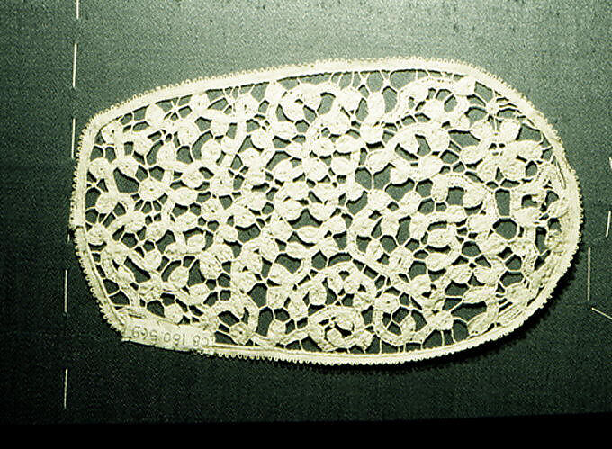 Tab, Bobbin lace, Italian