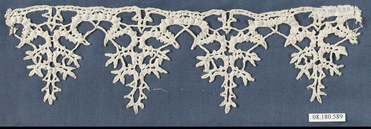 Fragment, Bobbin lace, Italian