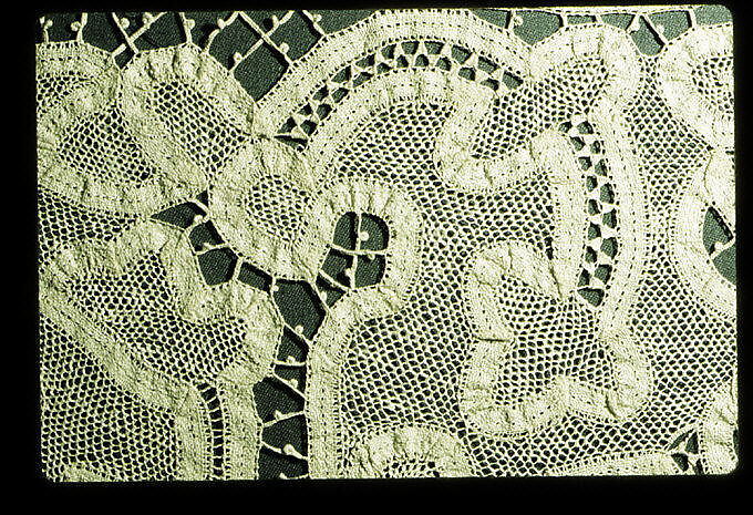 Fragment, Bobbin lace, Italian