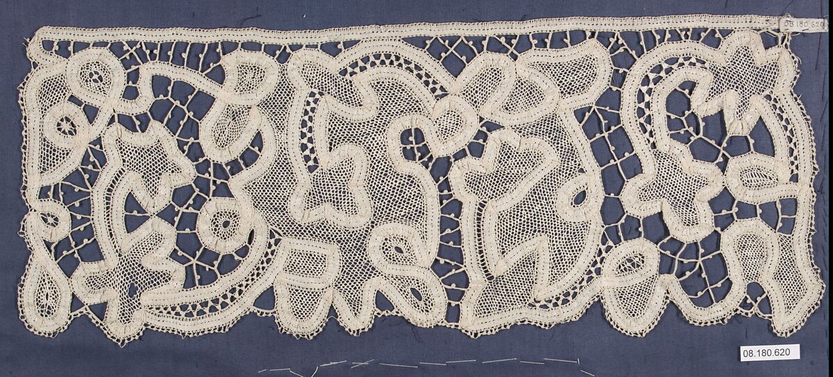 Fragment, Bobbin lace, Italian