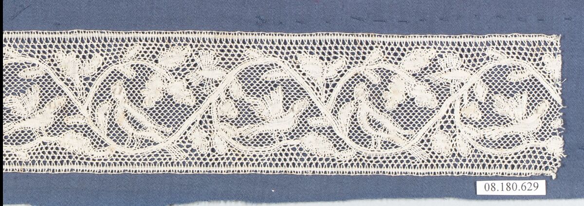 Insertion, Bobbin lace, Point de Paris, Italian, Cantù