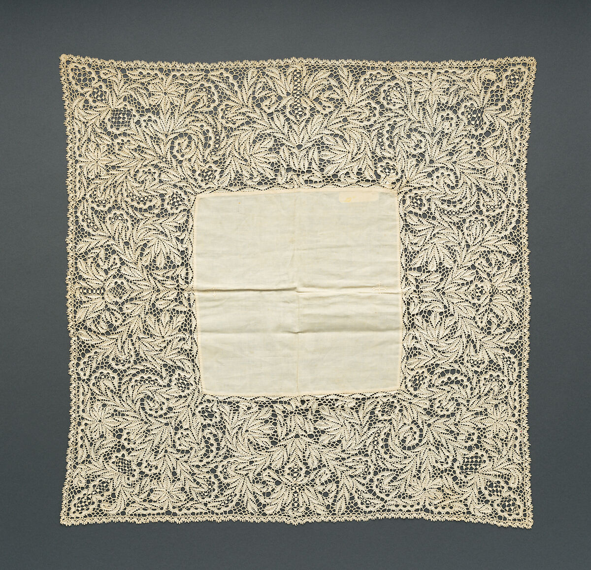 Chalice veil, Bobbin lace, Italian, Milan