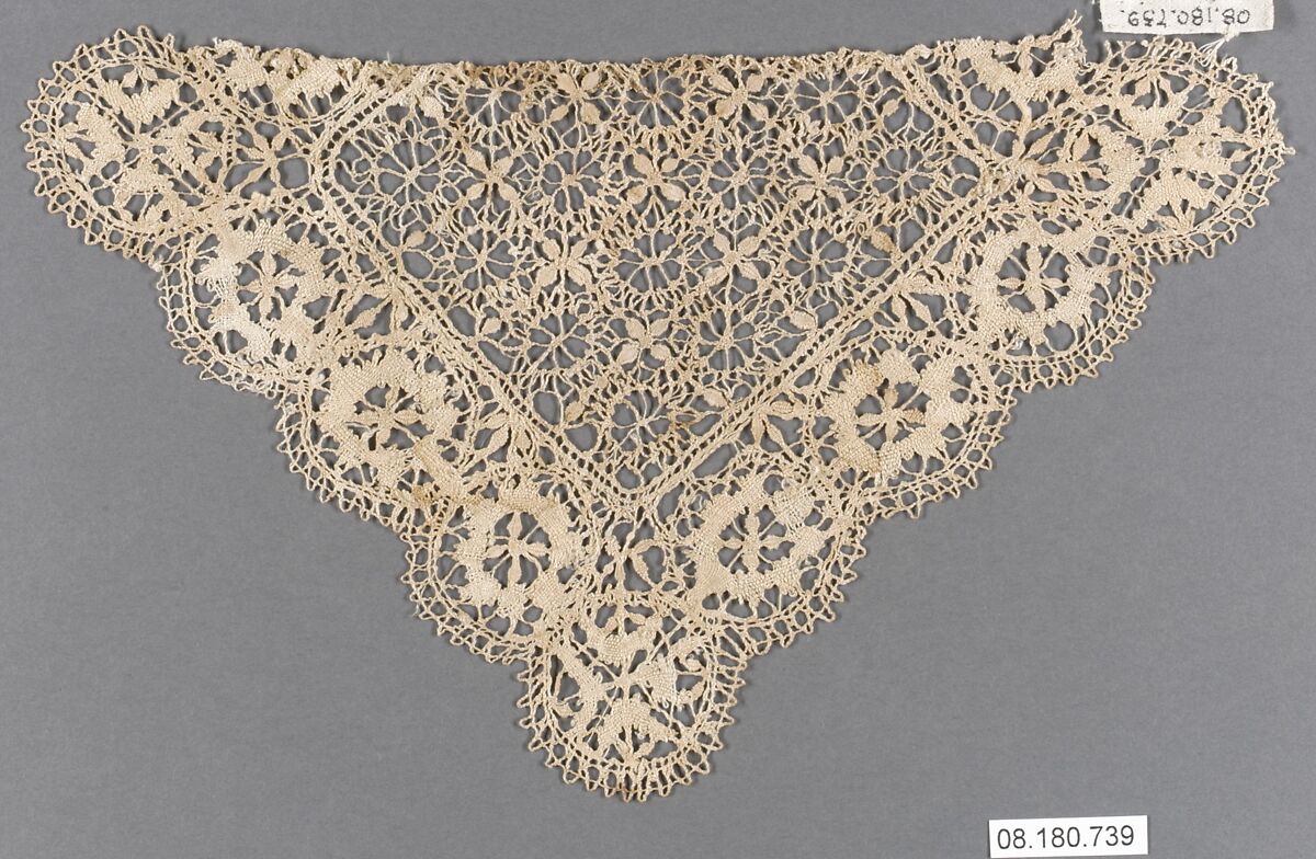 Fragment, Silk, bobbin lace, Maltese 