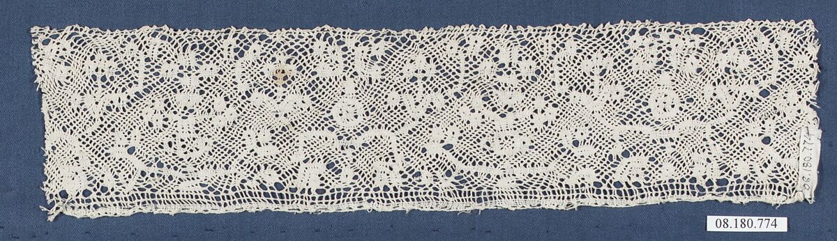 Fragment, Bobbin lace, Spanish