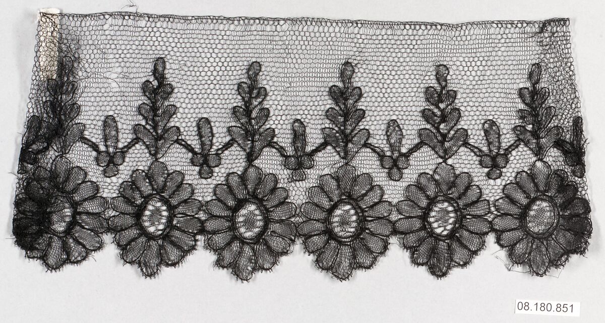 Fragment, Bobbin lace, French
