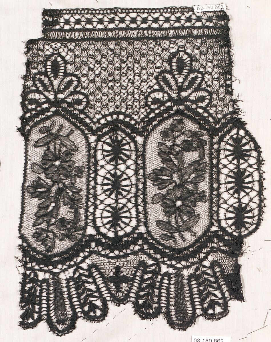 Fragment, Bobbin lace, French, Le Puy