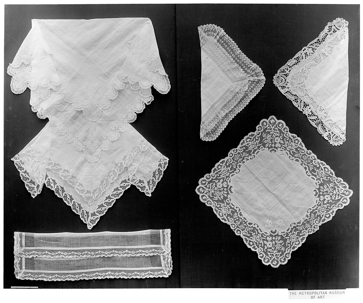 Handkerchief, French, Valenciennes 