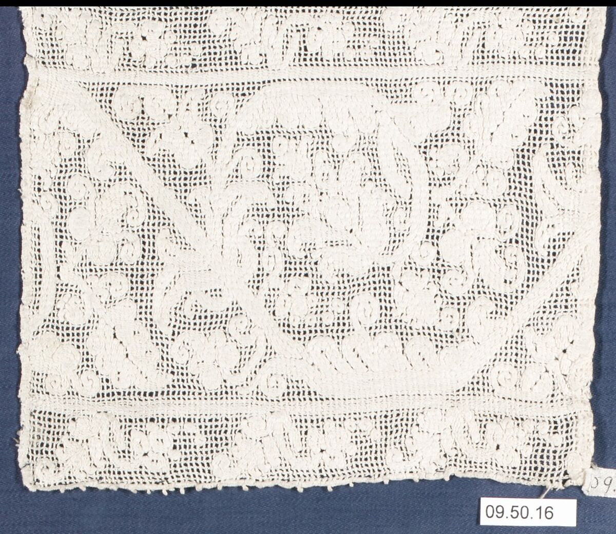 Fragment, Embroidered net, buratto, punto à rammendo, German