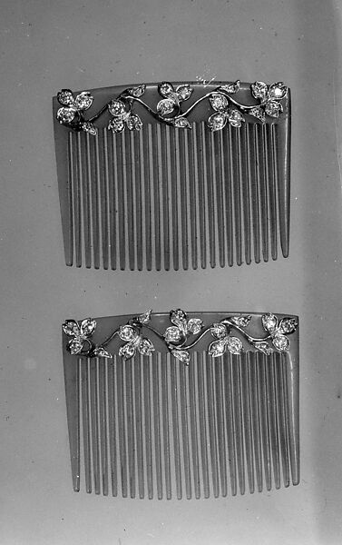 Comb, Probably Tiffany &amp; Co. (1837–present), Shell, diamonds, platinum, American 