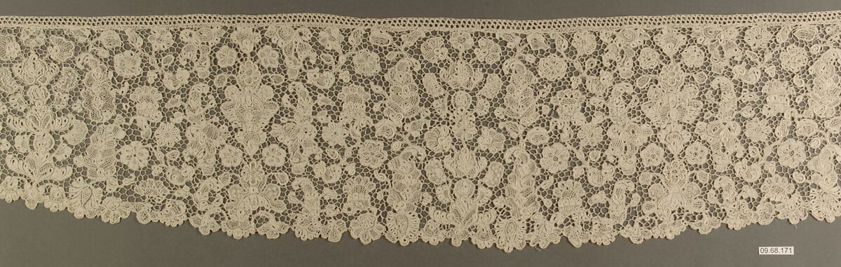 Sleeve trimming (Engageantes), Needle lace, Italian, Venice 