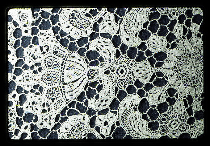Cap crown, Needle lace, point de France, French