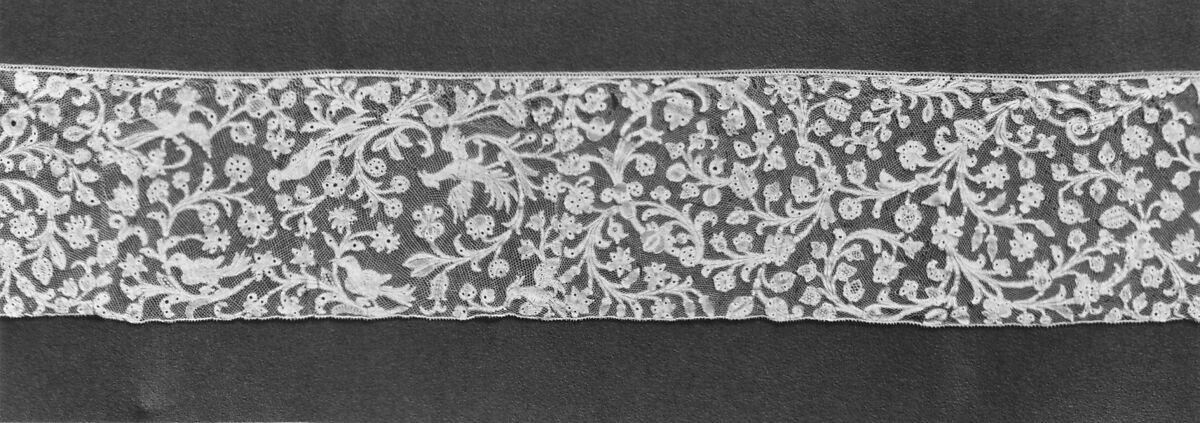Border, Bobbin lace, Milanese lace, Italian 