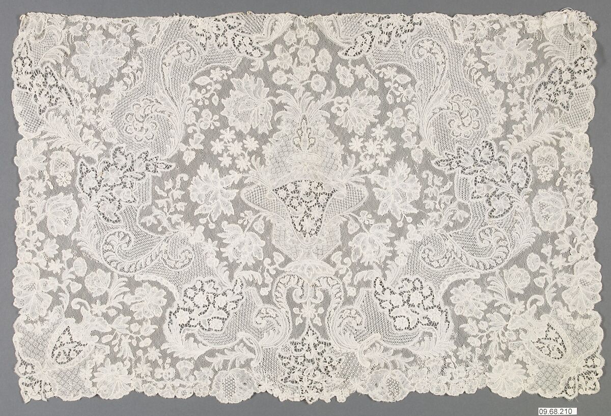 Cravat end, Bobbin lace, point d'Angleterre, Flemish