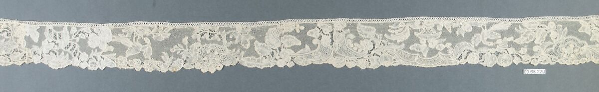Strip, Bobbin lace, point d'Angleterre, Flemish