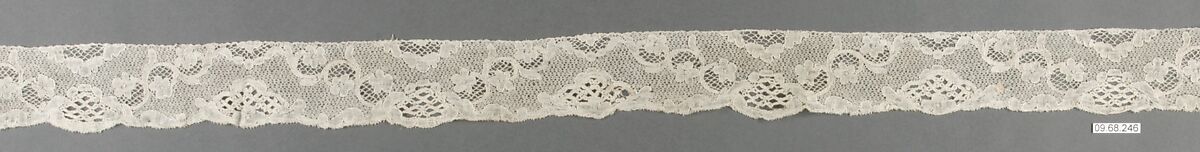 Fragment, Bobbin lace, Flemish, Mechlin