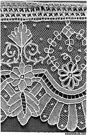 Fragment, Needle lace, Point de Gaze, Belgian