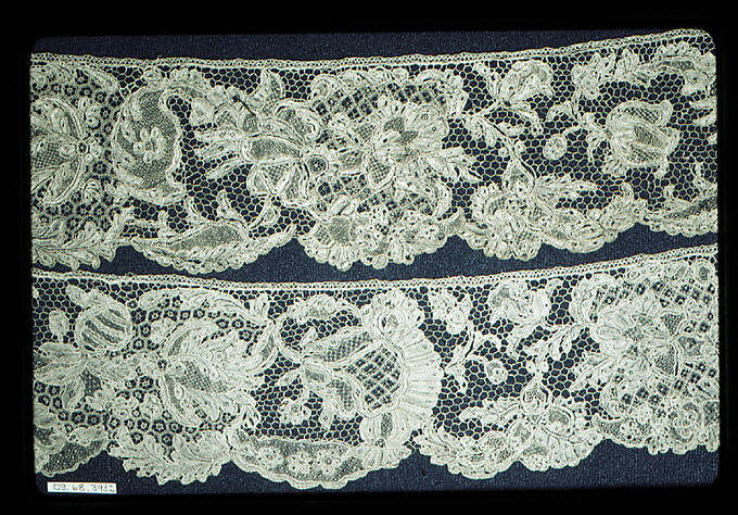 Sleeve (one of a pair), Needle lace, point d'Argentan, French 