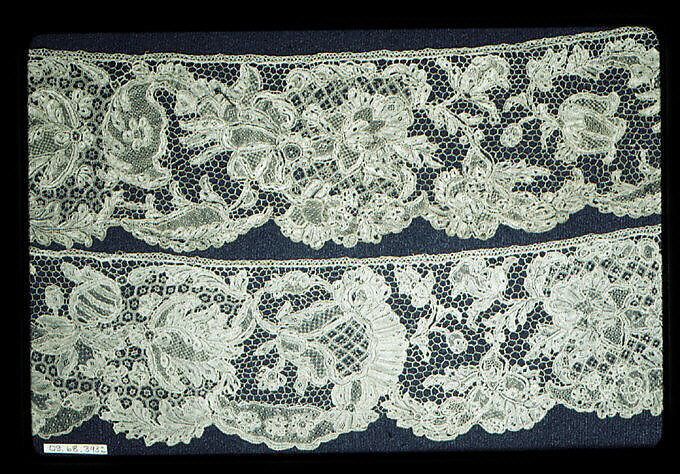 Sleeve (one of a pair), Needle lace, point d'Argentan, French 