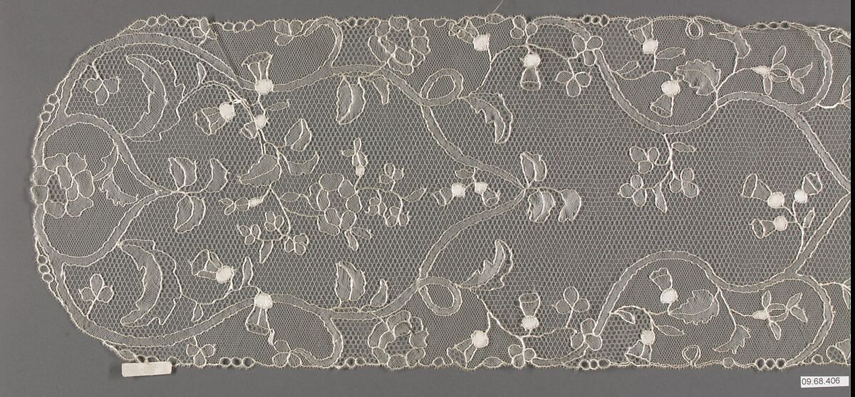 Scarf, Bobbin lace, Spanish 