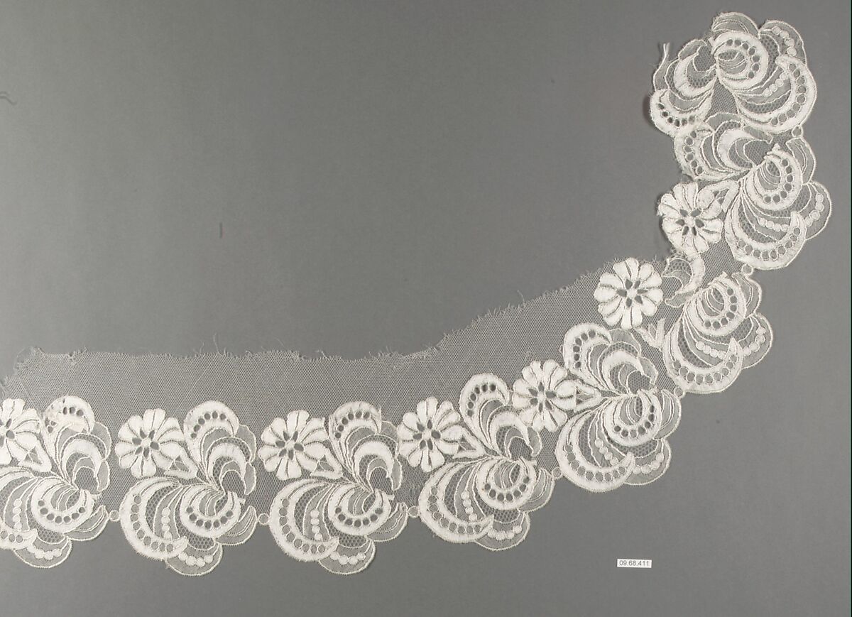 Silk bobbin, Bobbin lace, Spanish