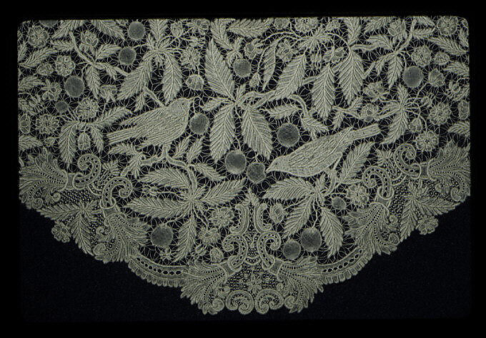 Fichu, Bobbin lace, British, Honiton 