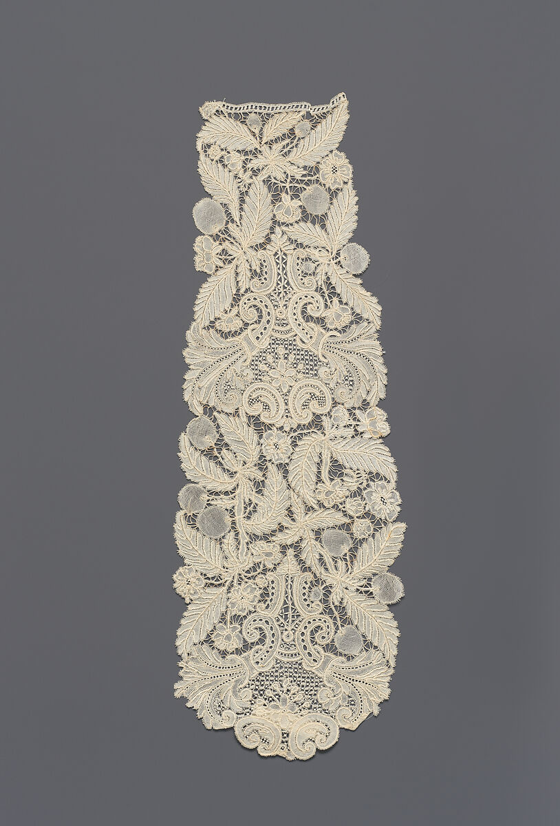 Pair of lappets, Bobbin lace, British, Honiton