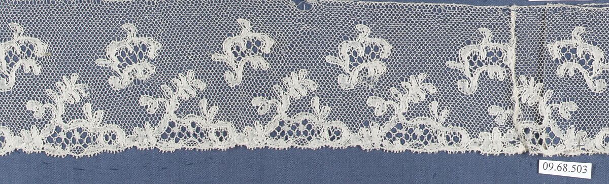 Fragment, Bobbin lace, British, Buckinghamshire