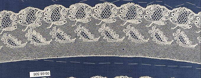 Fragment, Bobbin lace, British, Buckinghamshire 