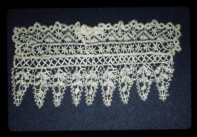 Collar and cuffs, Bobbin lace, British, Bedfordshire 