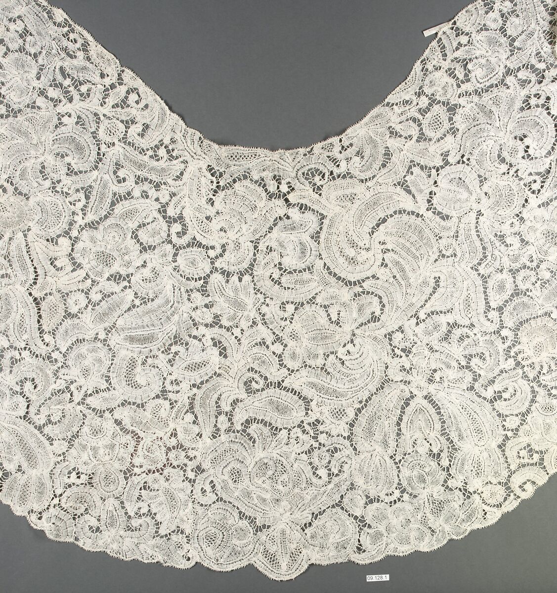 Bertha, Bobbin lace, Flemish