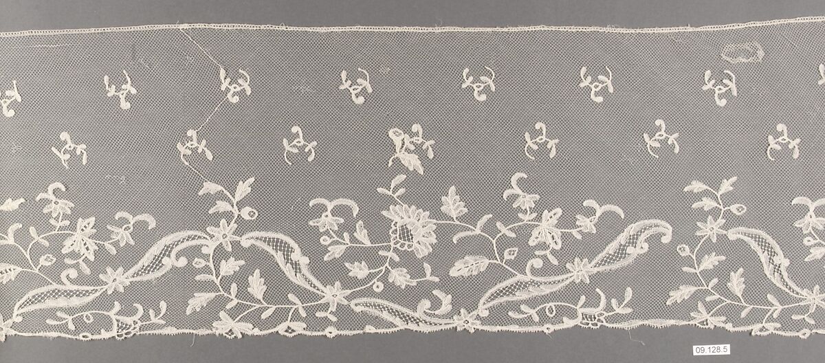 Flounce, Applied, Belgian