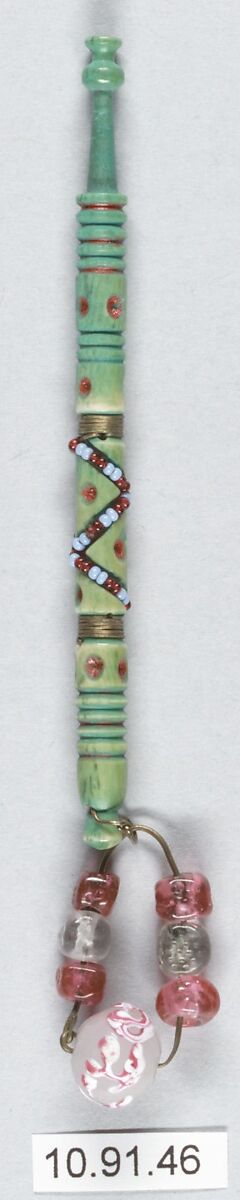 Bobbin, Bone, metal and beads, British 