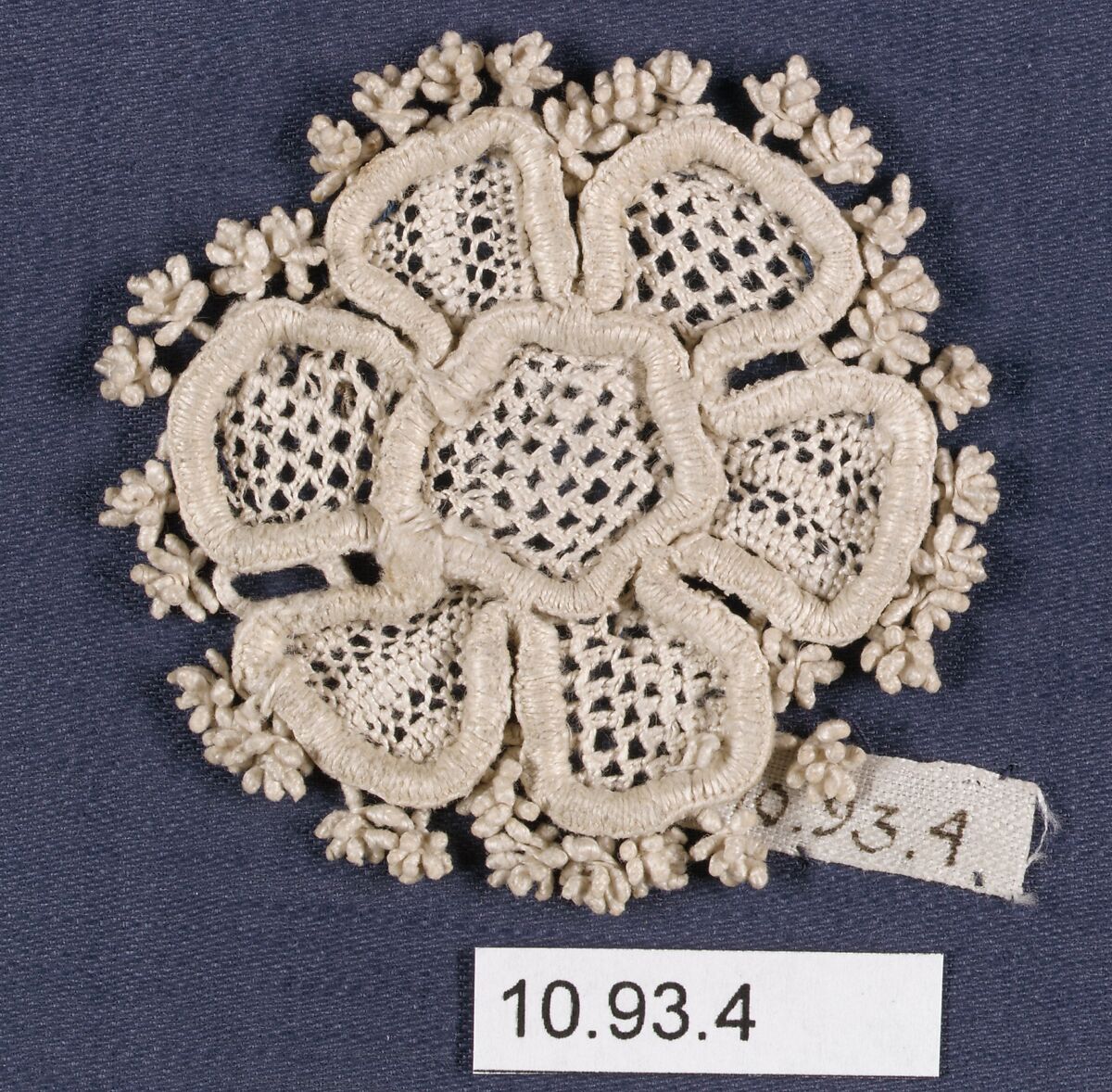 Rosace (one of five), Needle lace, Italian