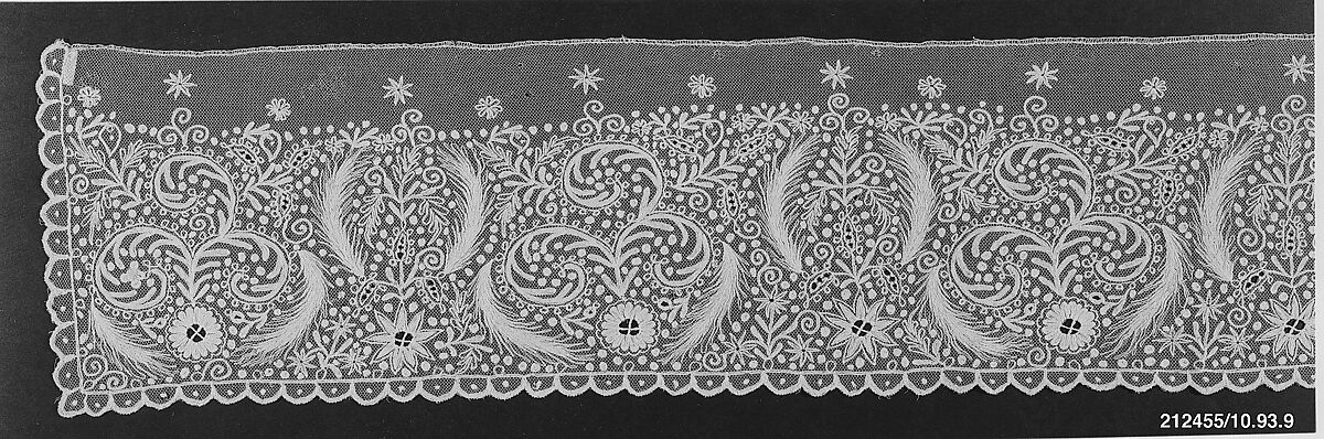 Border, Embroidered net, Irish, Limerick 