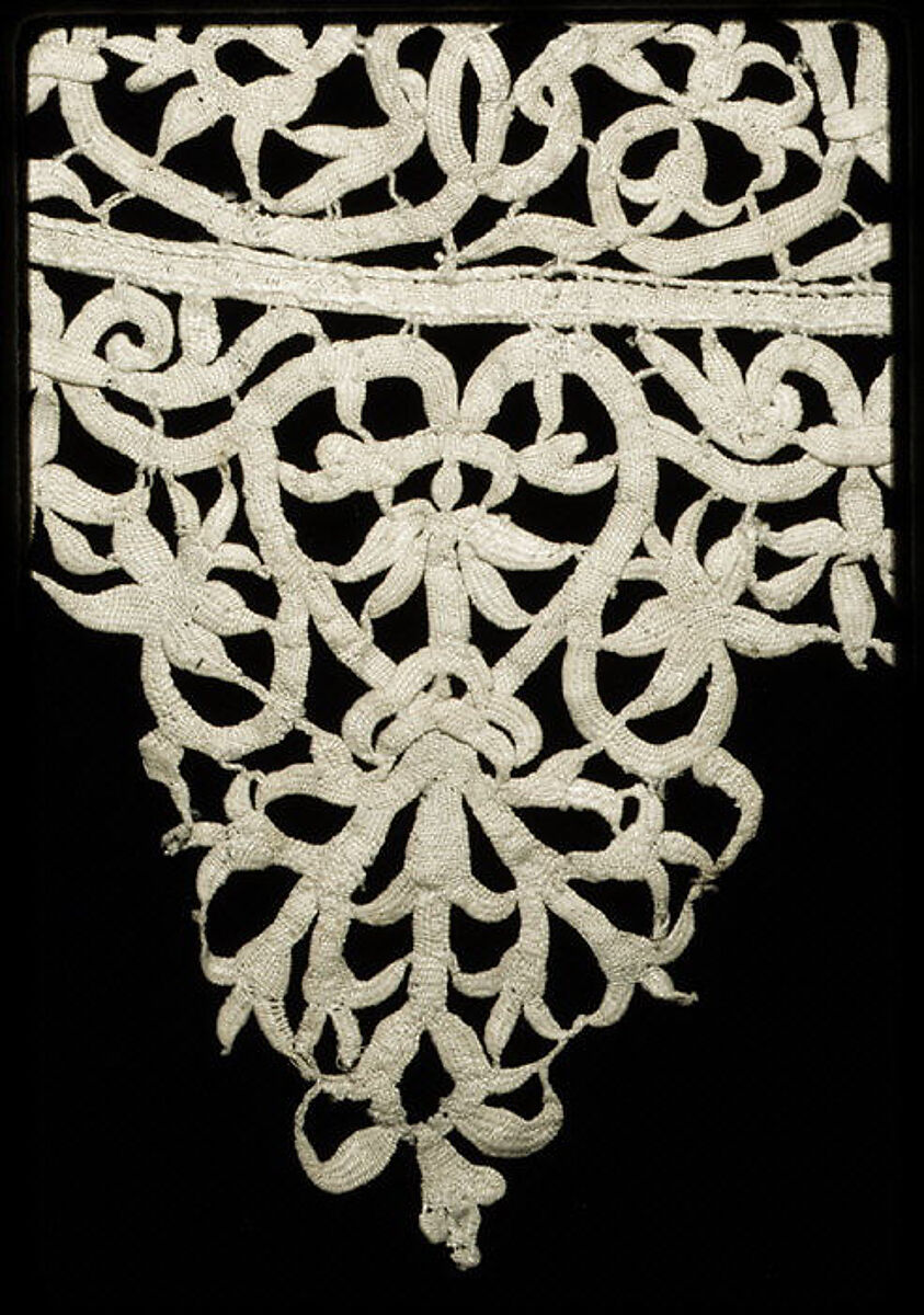 Collar, Bobbin lace, Italian