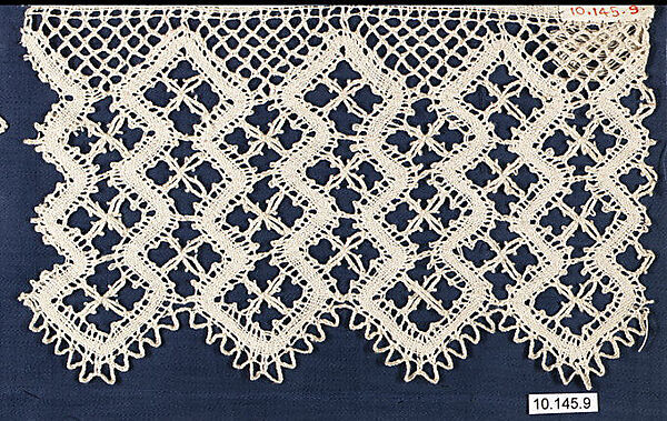 Fragment, Bobbin lace, Austrian 
