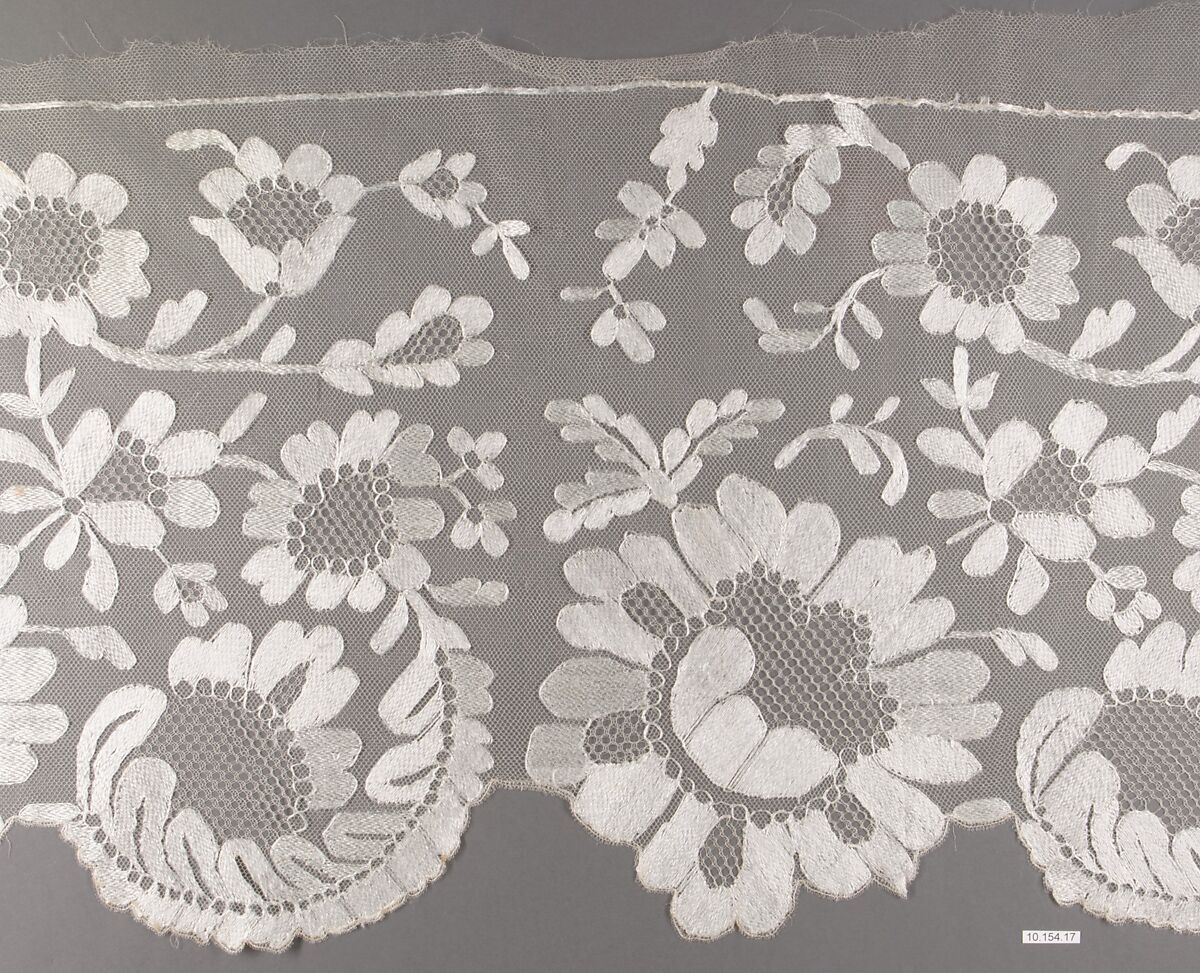 Flounce, Machine net, Spanish